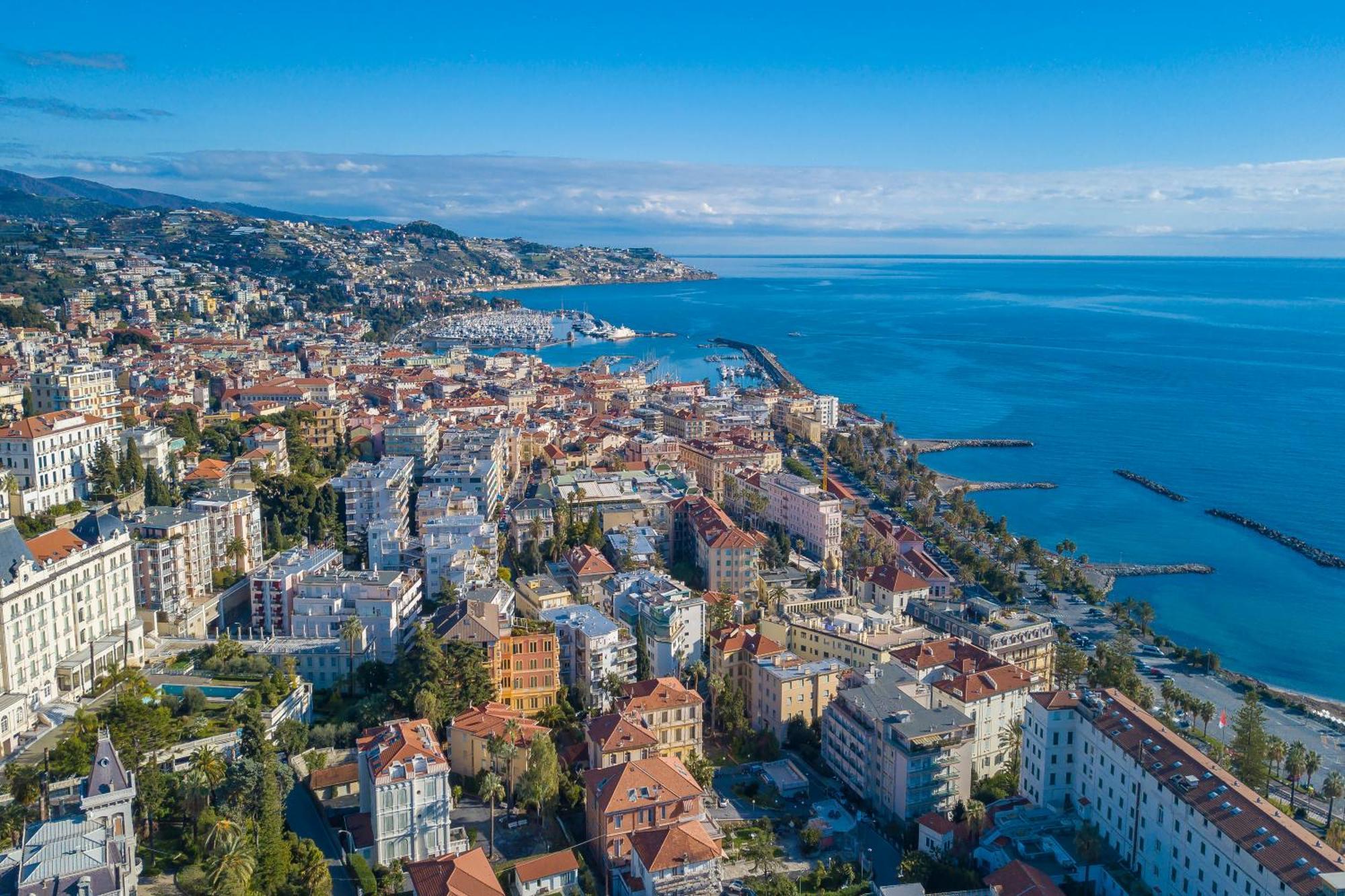 Heroes Apartment Sanremo Centro - Happy Rentals Bagian luar foto
