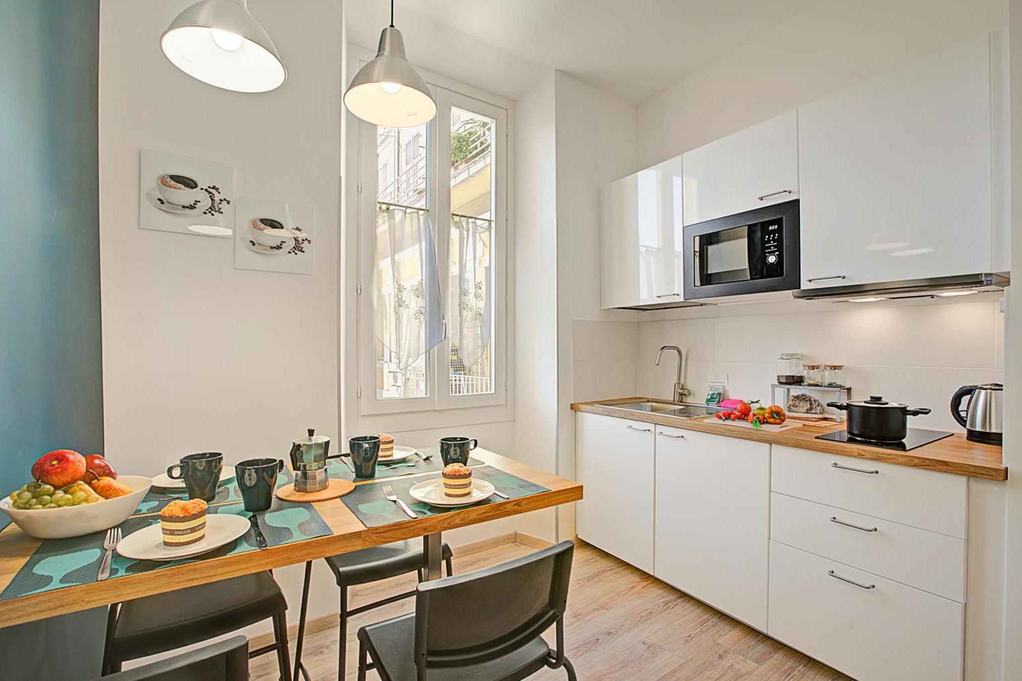 Heroes Apartment Sanremo Centro - Happy Rentals Bagian luar foto